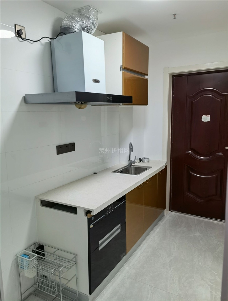 市中心,印象城,精装公寓电梯房,带家具家电,拎包入住