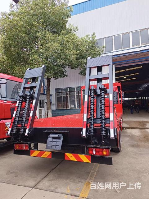 东风D3单桥 国六8吨-15吨挖机拖车 现车包上牌