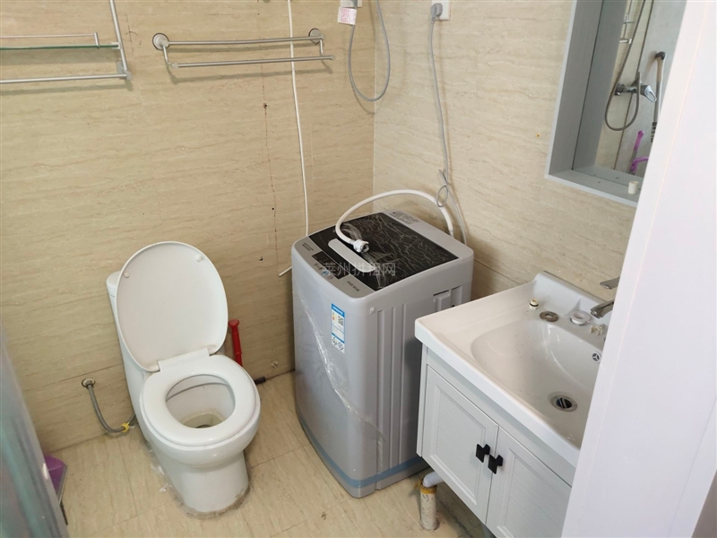 科技广场附近,宏亭大厦,精装电梯房,南向,带家具家电,拎包入