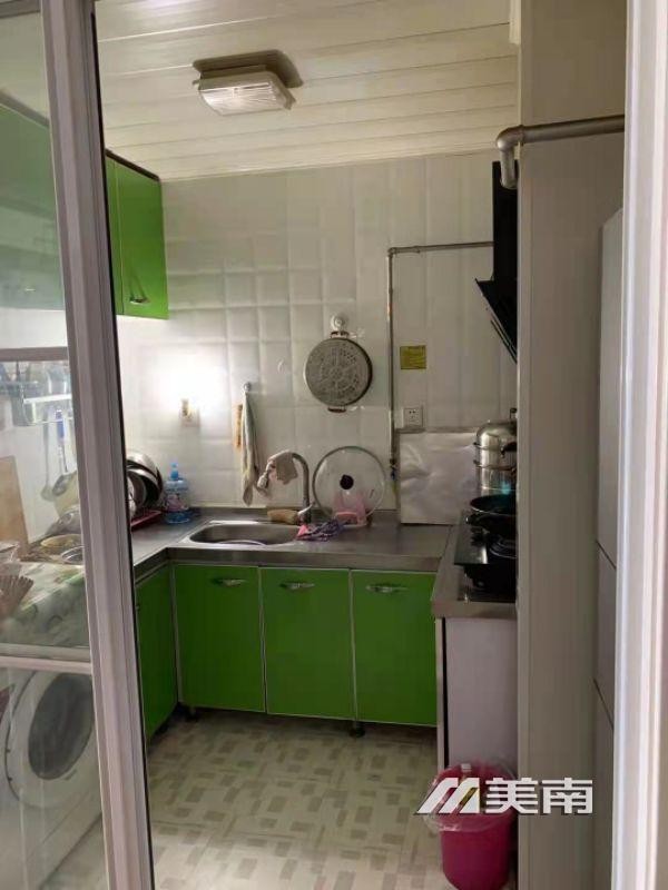 明珠园西区 五楼1200拎包入住