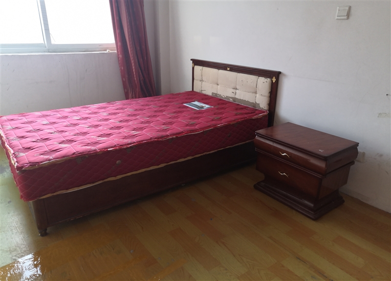 新一中东明德嘉苑楼房出租(电梯房)