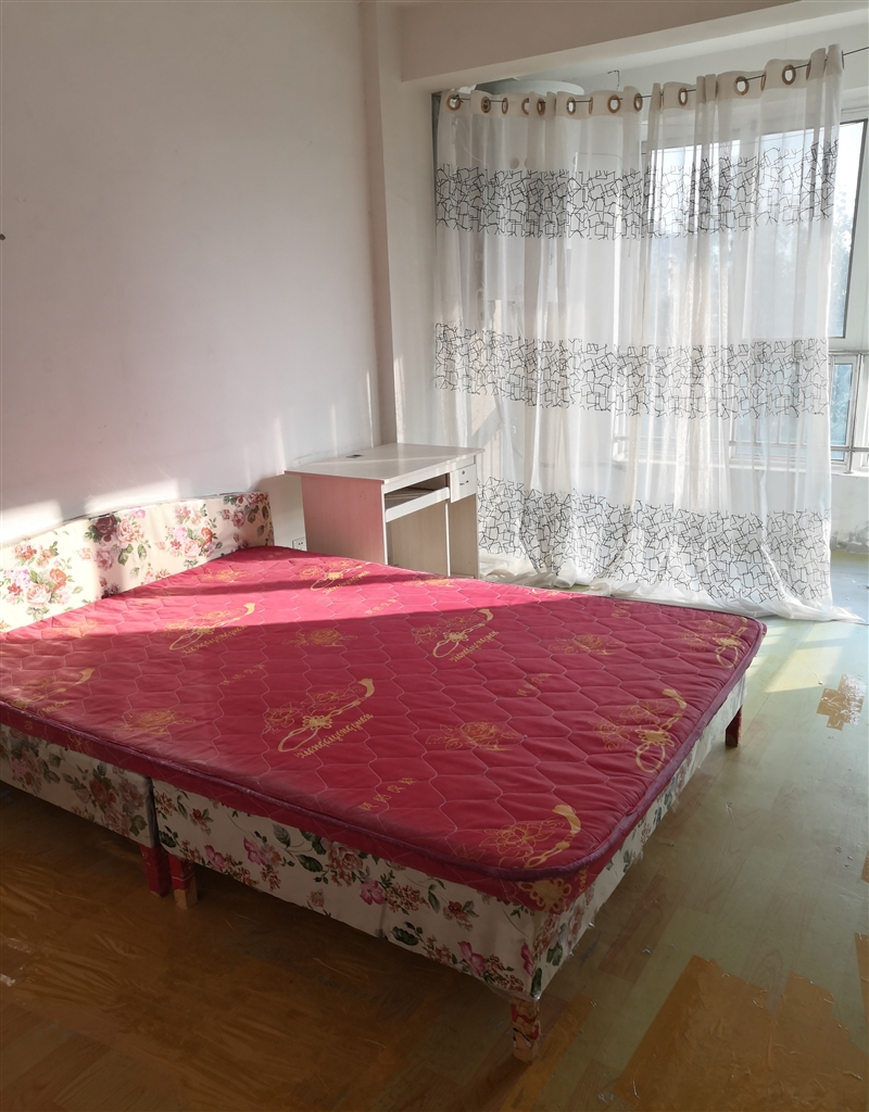 新一中东明德嘉苑楼房出租(电梯房)