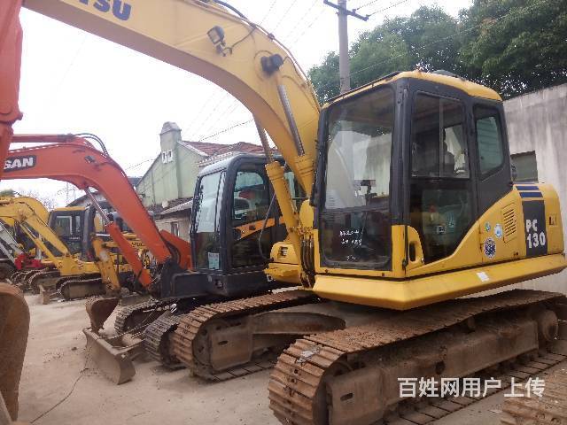 低价出售原装小松200、220、240等二手挖掘机