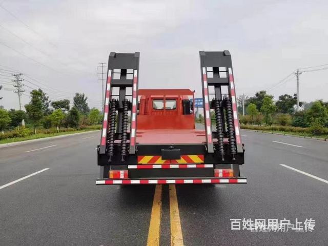东风锦程挖机板车可分期包上户价格低
