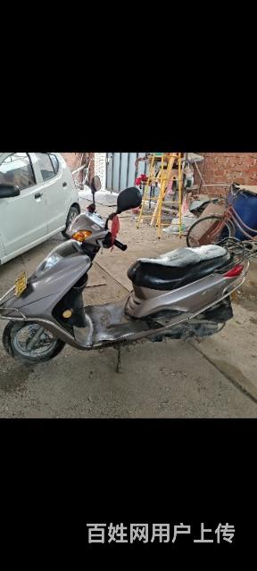 雅马哈摩托车