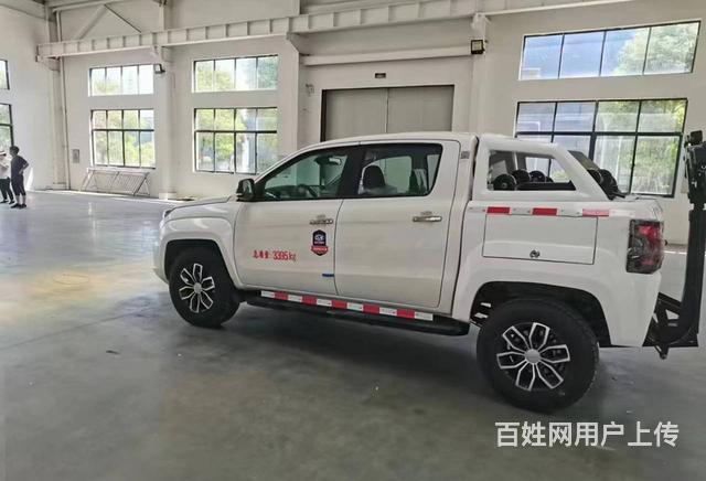 程力集团皮卡江铃清障车地库车小型拖车