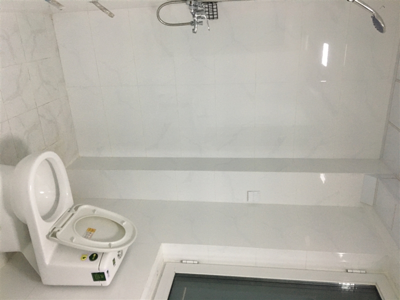 城南电梯新房一次未出租家具家电齐全