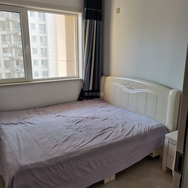 万通市场附近,滨河城高档小区,人车分流,电梯房,带家具家电,