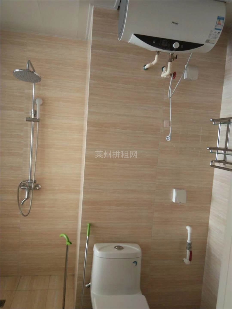 翔龙云海,精装电梯房,带家具家电,拎包入住