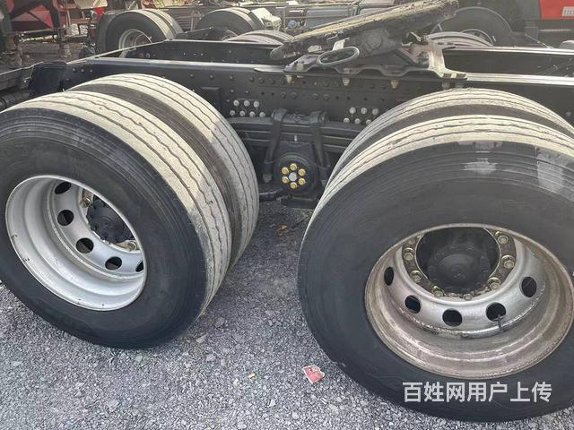 19年二手德龙牵引车 460马力 国五 双驱带液缓