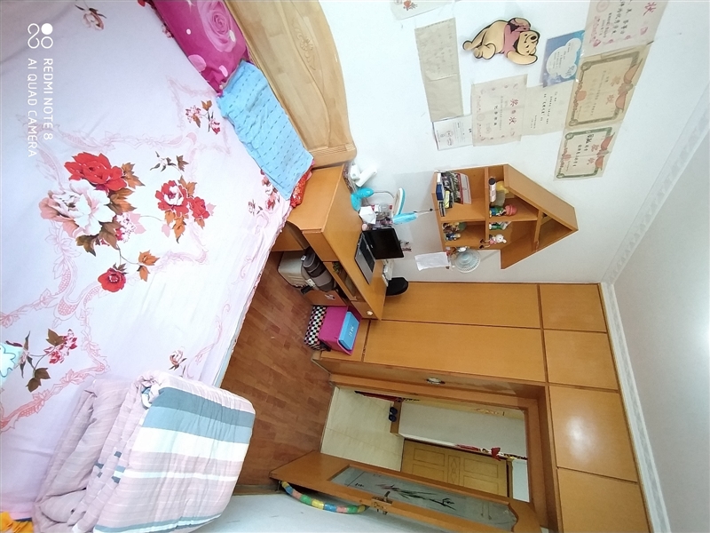 学区房急售 南靠学校 北邻广场