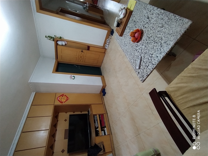 学区房急售 南靠学校 北邻广场