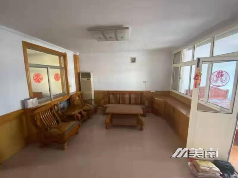 一小文峰中学学区2楼,100平仅售49万8