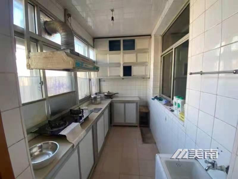 一小文峰中学学区2楼,100平仅售49万8