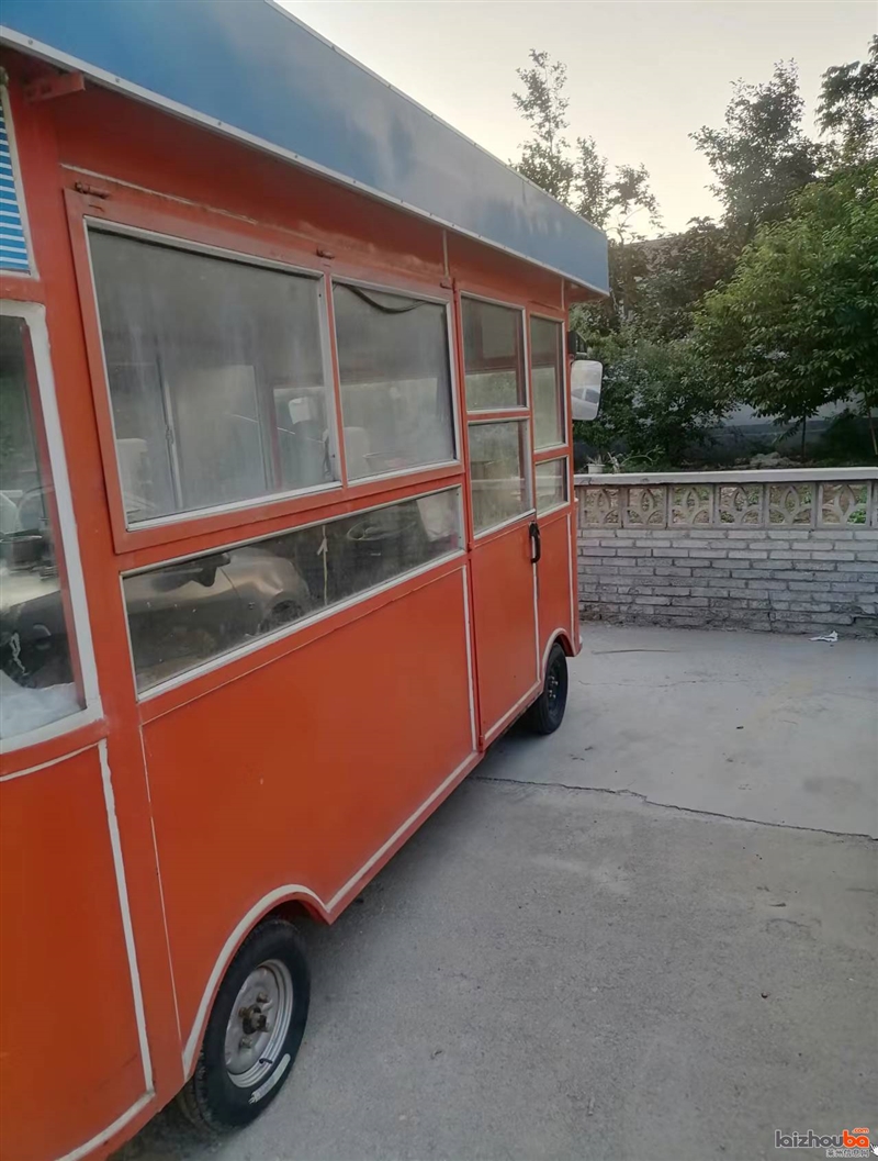 夏邱镇农商行对面面鱼摊带小吃车转让