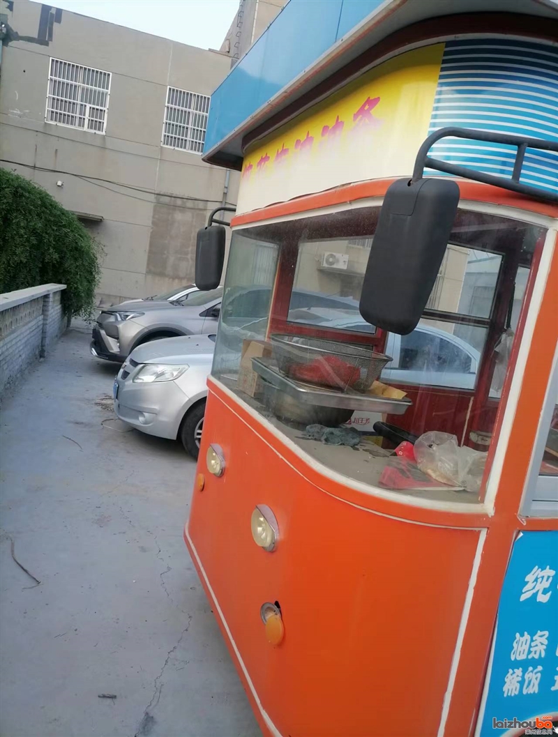 夏邱镇农商行对面面鱼摊带小吃车转让