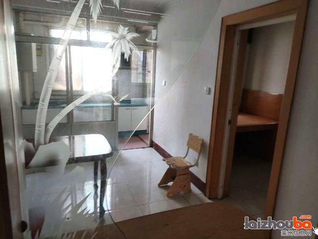 00119出租 市区低价位 低楼层三室两厅,拎包入住