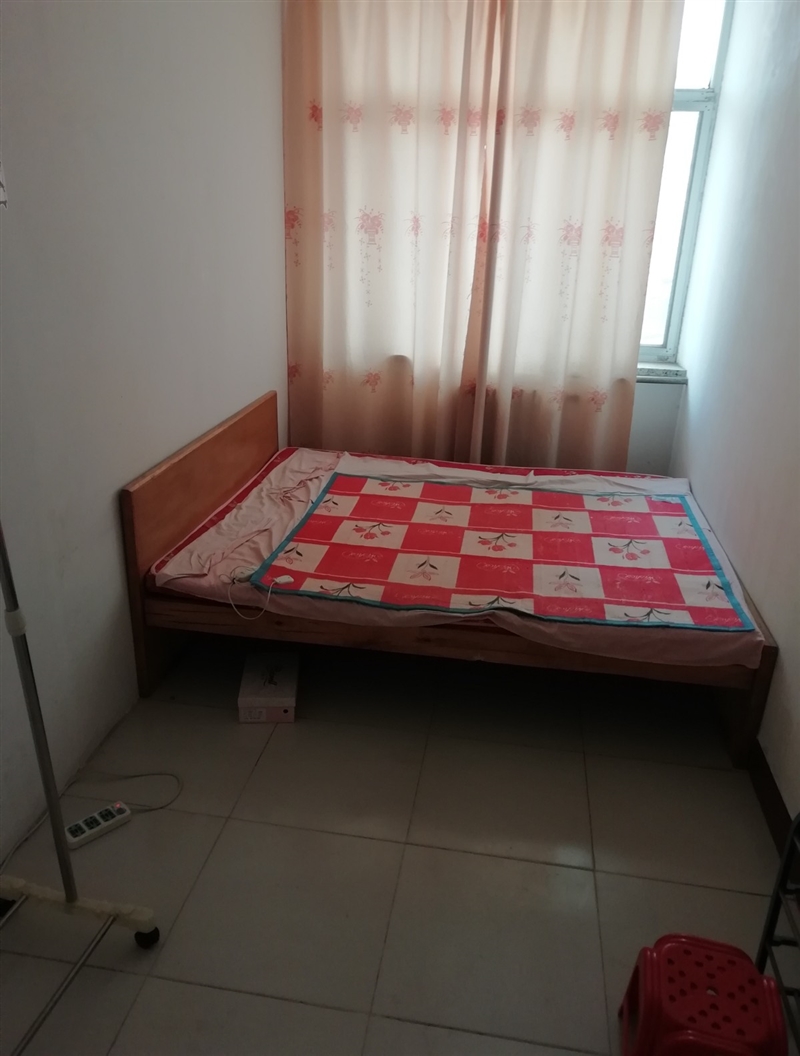 百大胡同 出租单间