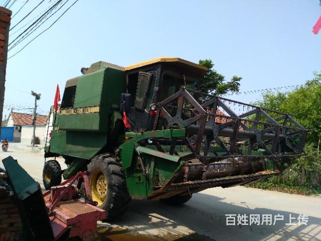 小麦收割机1065特惠出售