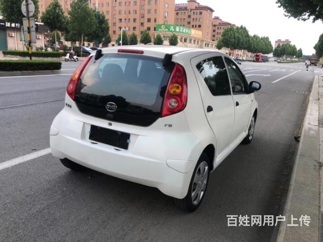 比亚迪 比亚迪F0 2010款 1.0 手动 尚酷爱国版 铉