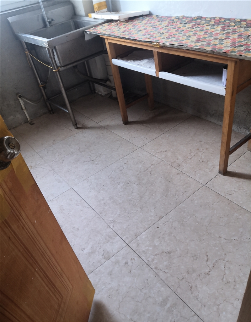 新一中东明德嘉苑电梯房出租