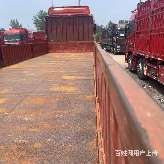 出售二手解放平板载货车 前四后八9米6平板国五排放