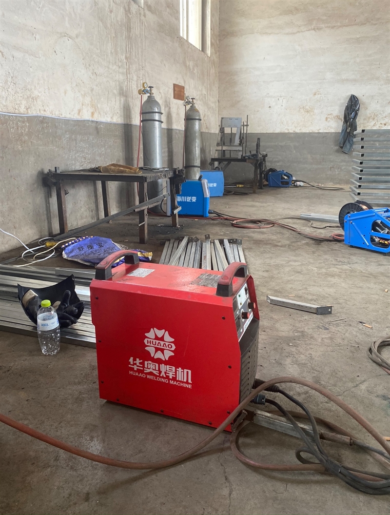 自用3台270二保焊机出售!!