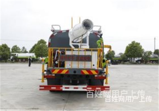 东风D9型12.37方喷洒车  配置参数图片