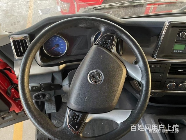 东风T5后八轮挖机平板拖车 价格