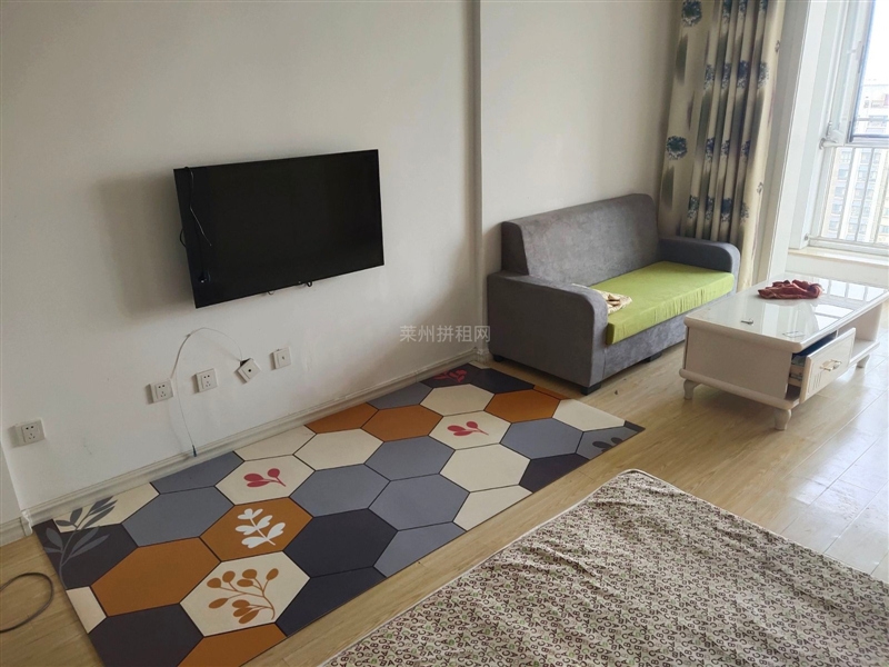 可短租,市中心,利群斜对面,电梯房,带家具家电,拎包入住
