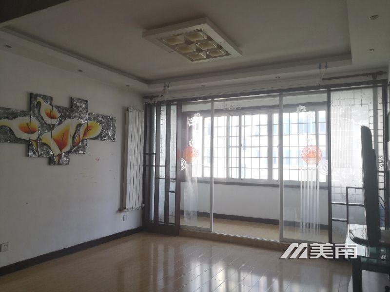 3祥和名苑2楼,南北通透的全明户型,带部分家具家电,仅售43万