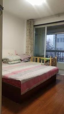 坊苑西区黄金楼层出租!