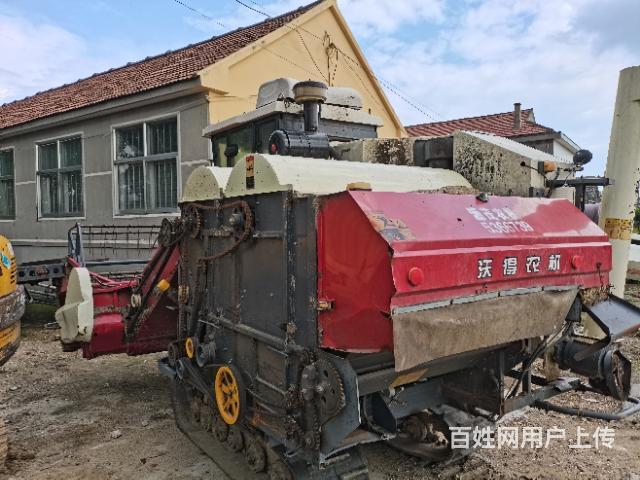 18年沃得飞龙履带收割机