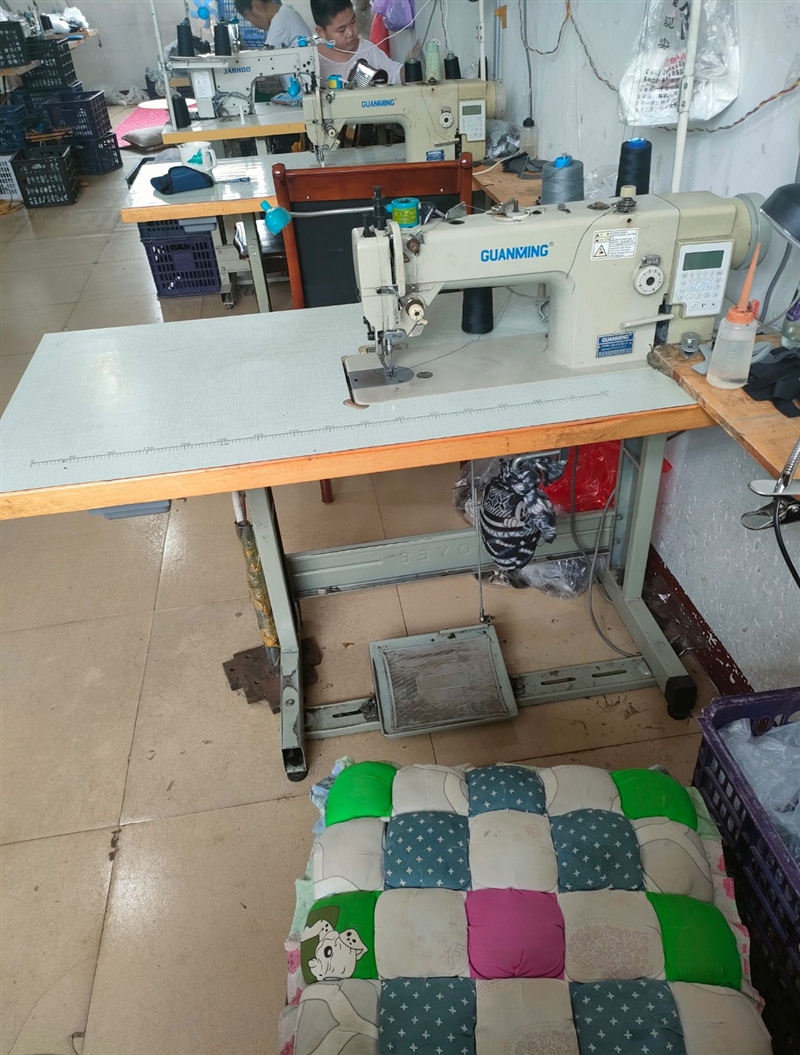 便宜出售缝纫机