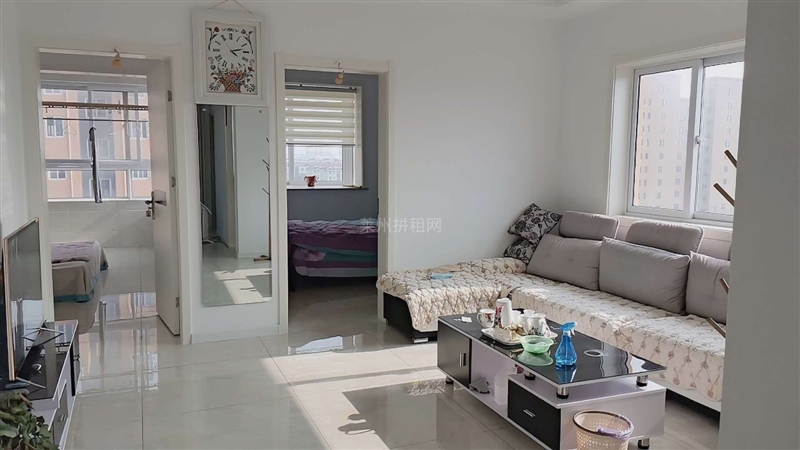 文泉附近,金地家园,电梯房,带家具家电,拎包入住