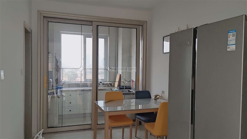 文泉附近,金地家园,电梯房,带家具家电,拎包入住