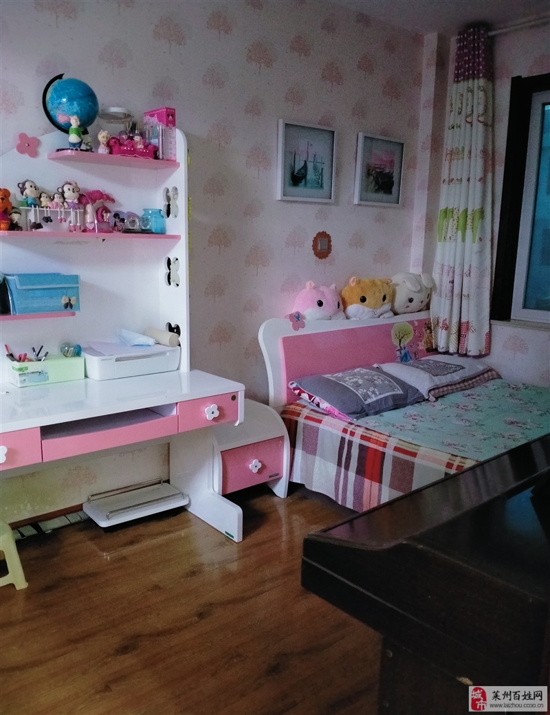 东郎新城3室 2厅 1卫1500元/月