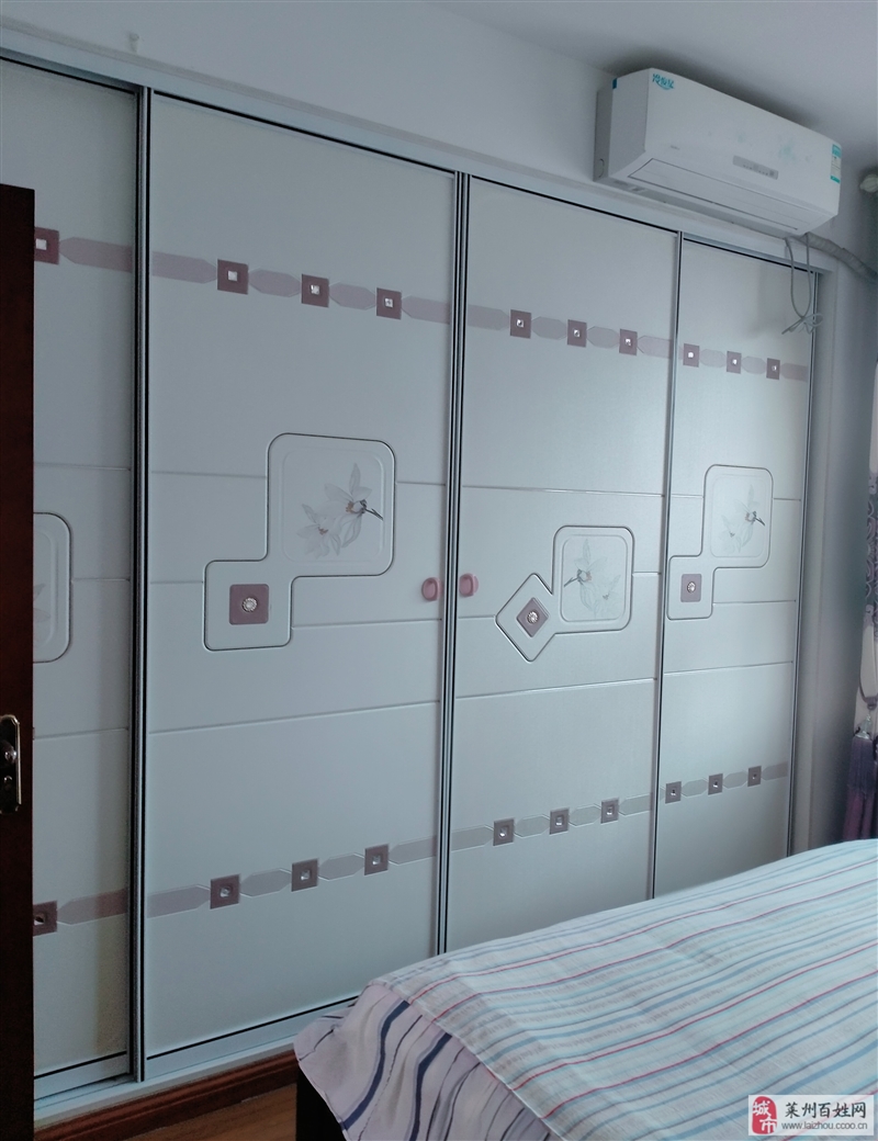 东郎新城3室 2厅 1卫1500元/月