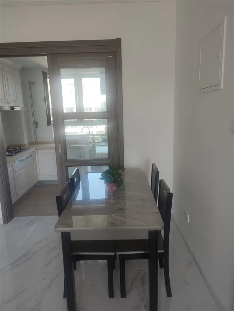 碧桂园,高档小区,电梯房,带家具家电,拎包入住