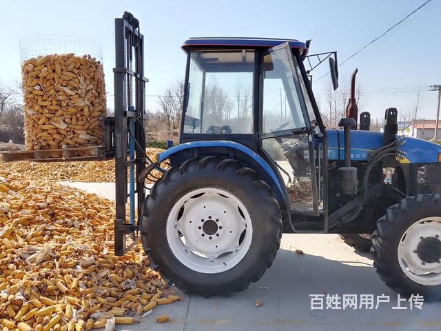 大桥纽荷兰704铲叉两用。