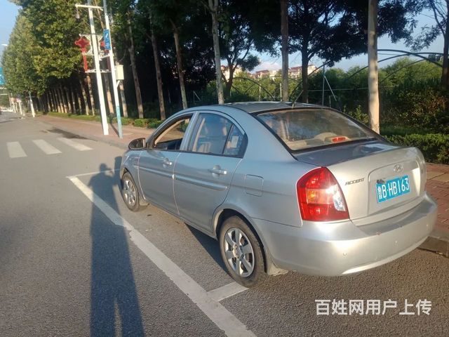 09款现代雅绅特,精品车,售价5700