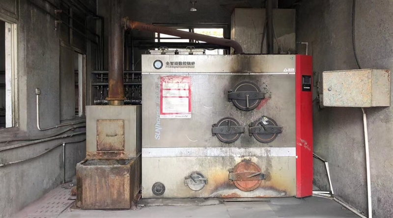 转让16年9月出厂2吨4000平智动数控煤采暖锅炉