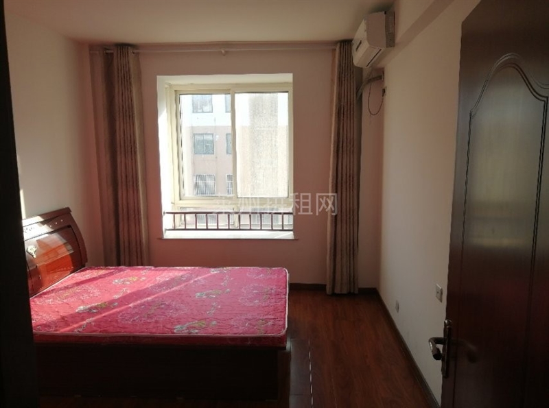 城南,三里河子小区,精装修,带家具家电,拎包入住