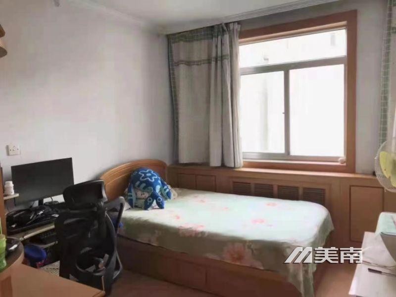 金都家园 汇泉学区三室两厅急售69万8