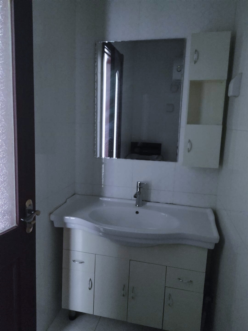 市中心府东苑公寓楼出租