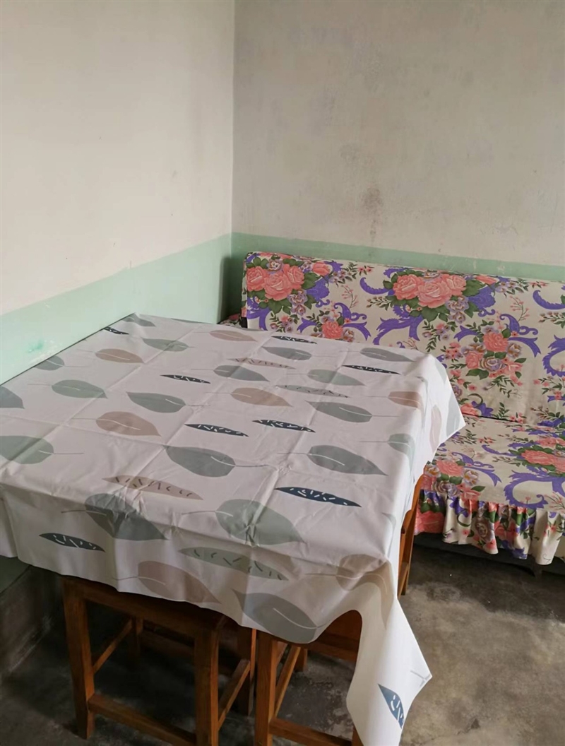 莱州开发区啤酒厂路西家属楼出租