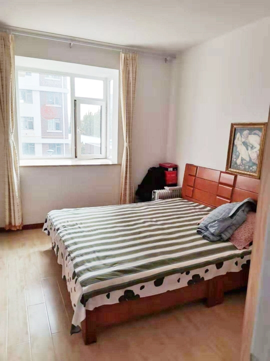 出租 出售 福莱新城电梯房,精装 家电家具齐 学区房