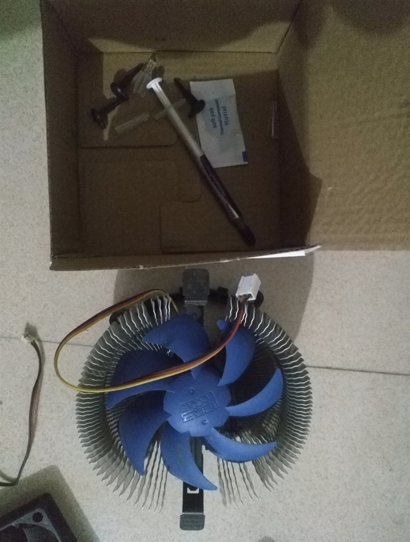 H61主板,风扇,刻录机,延长线,转接头,