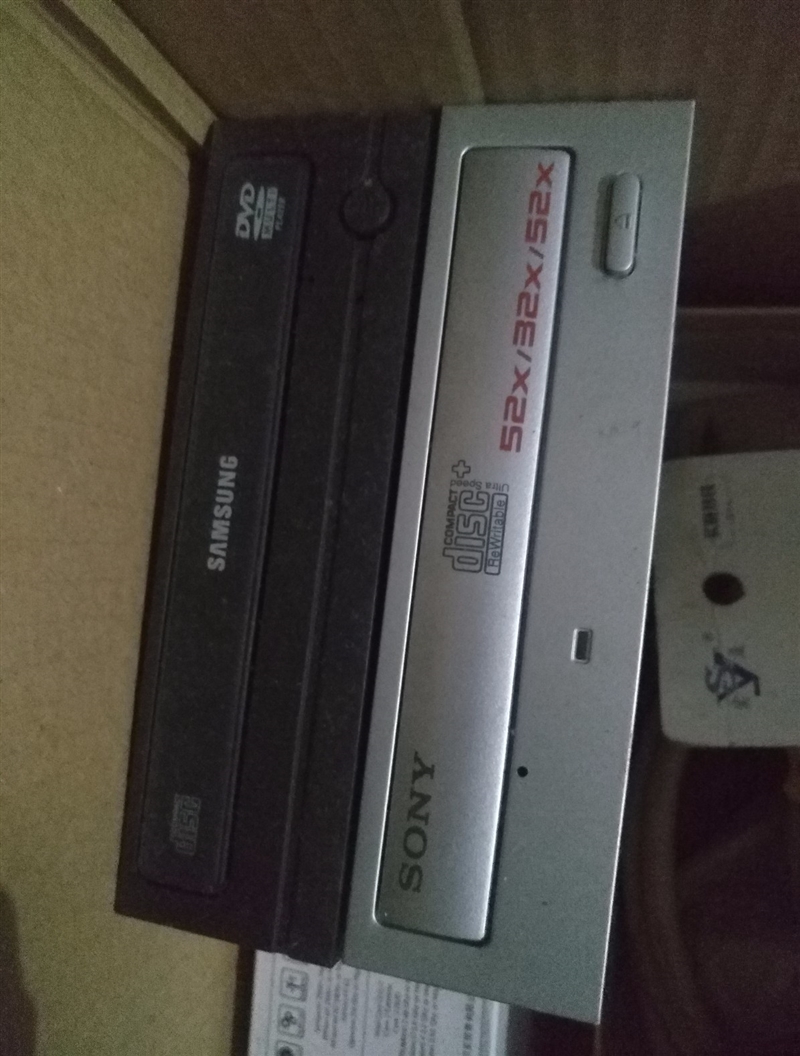 H61主板,风扇,刻录机,延长线,转接头,