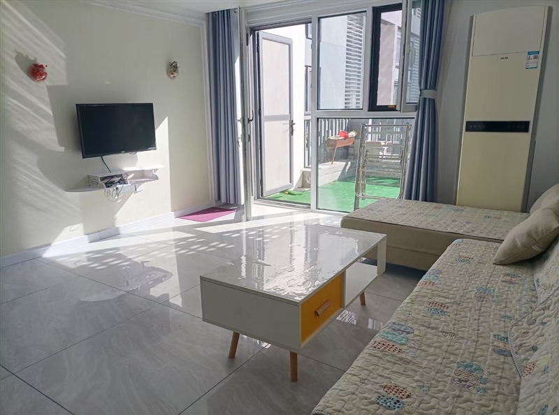 出租瑞莱首付复试公寓带院